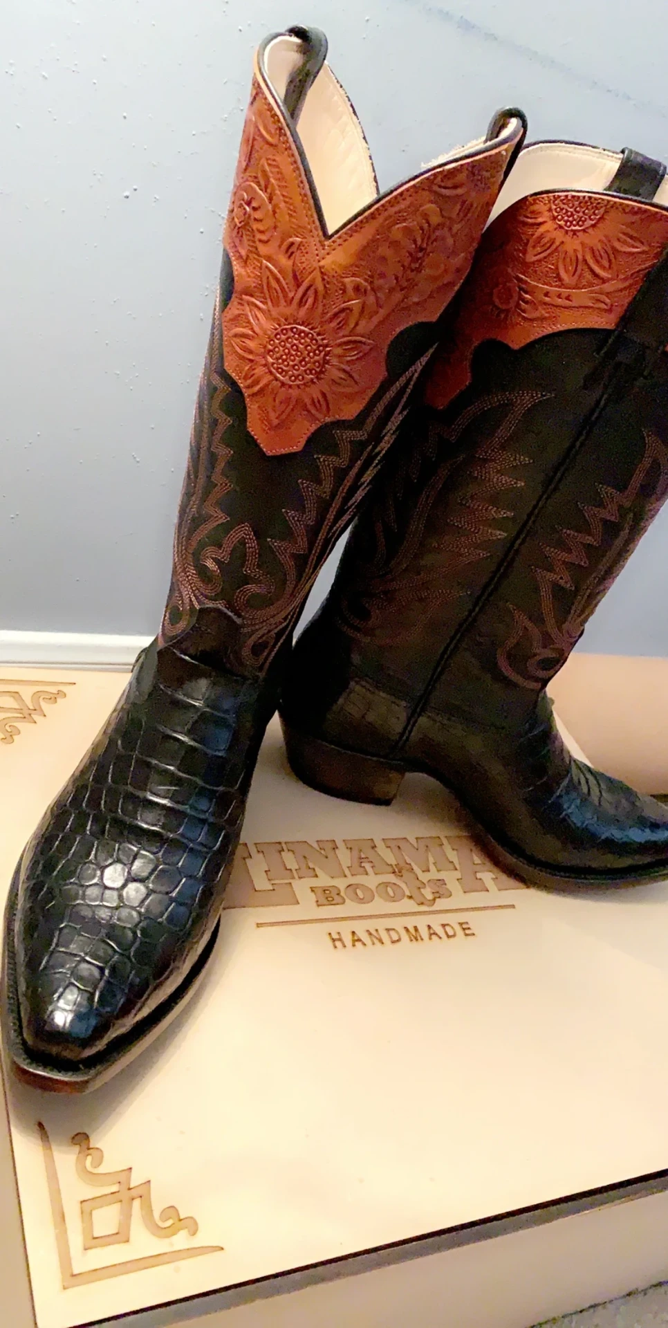Boots shared by Nicky Moreno